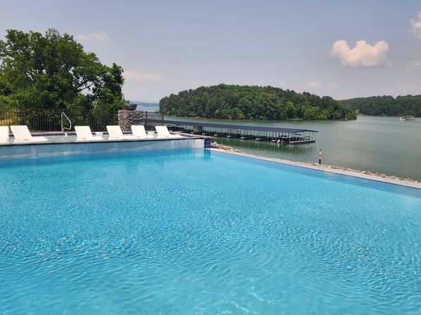 154 Lakeshore Bay Dr