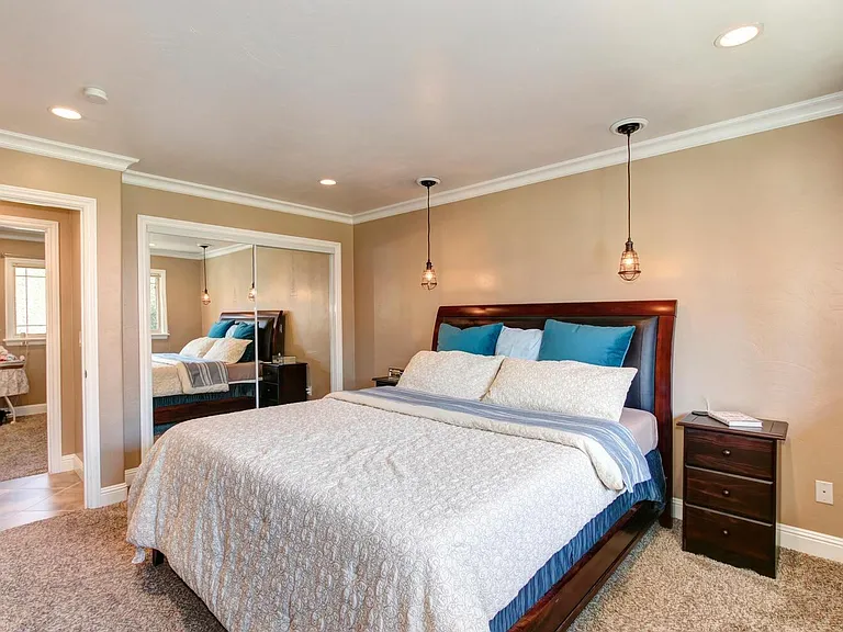 8402 Acorn Dr — Photo 15