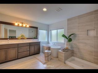 9343 Moreland Ave SW, Lakewood, WA 98498