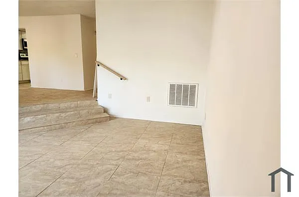 Building Photo - 2565 Terrace Trl #2565