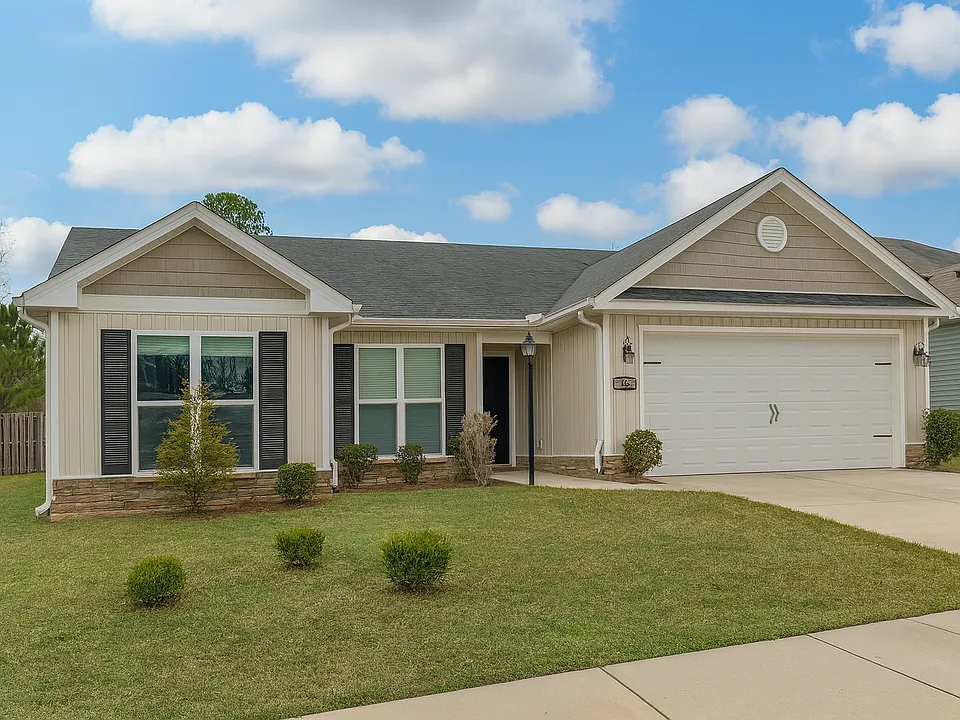 3272 Alexandria Dr