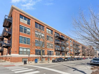 1040 W Adams St Unit 122, Chicago, IL, 60607