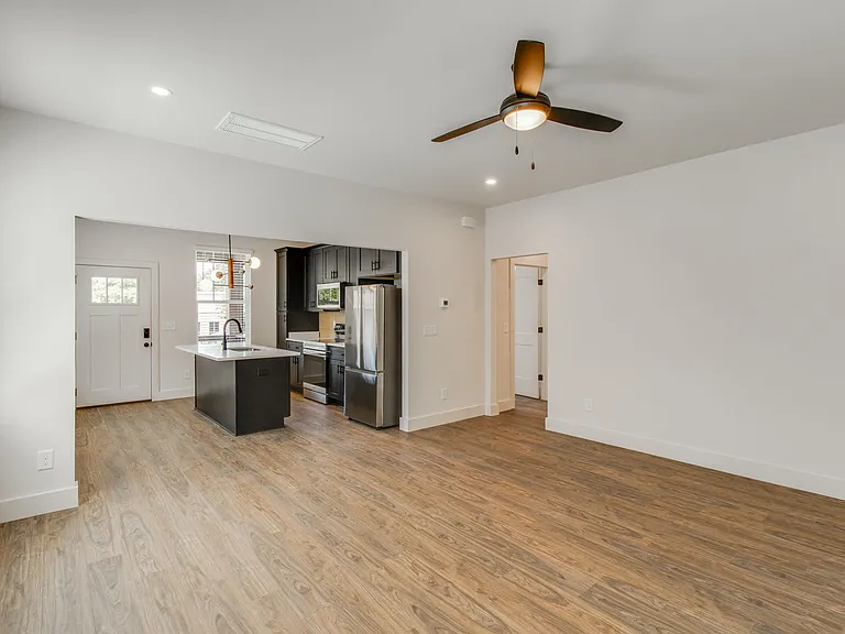 2464 Millwood Ave #1 — Photo 40