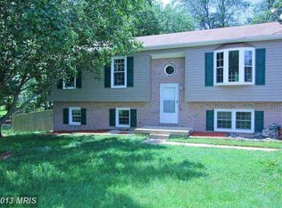 10821 Peach Tree Dr, Fredericksburg, VA 22407
