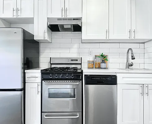 Rented by Voro NYC | media 19