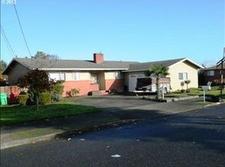 13211 NE Beech St, Portland, OR 97230