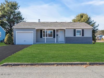41 Stanford Drive, Toms River, NJ, 08757