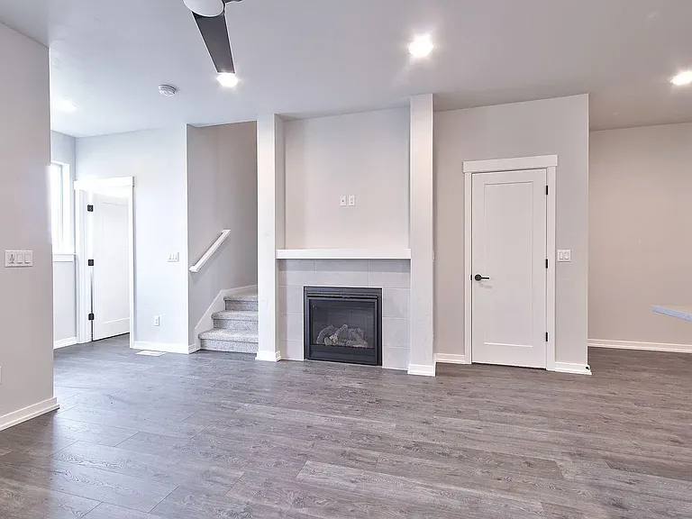 5623 SE 80th Ave — Photo 3