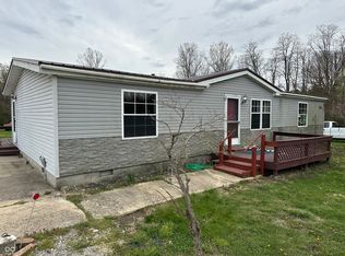 301 W Garden St, Ladoga, IN