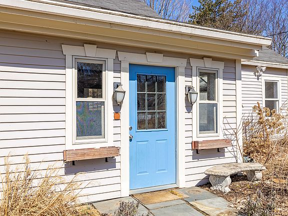 521 South Plains Road