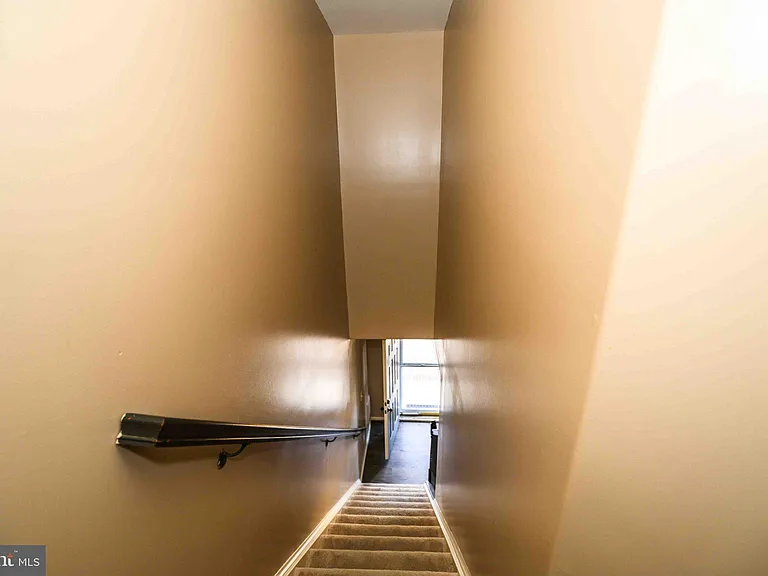 9925 Matti Hill Ct — Photo 26