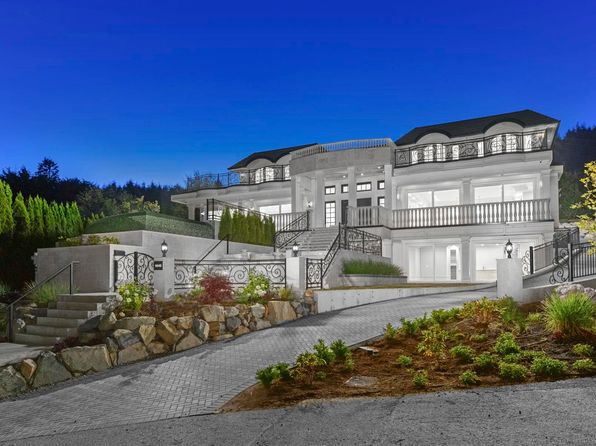 1445 Sandhurst Pl, West Vancouver, BC V7S 2P4