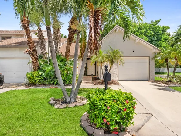 6660 CANARY PALM Circle, Boca Raton, FL 33433