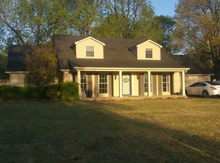 2719 N Country Club Rd, Muskogee, OK 74403