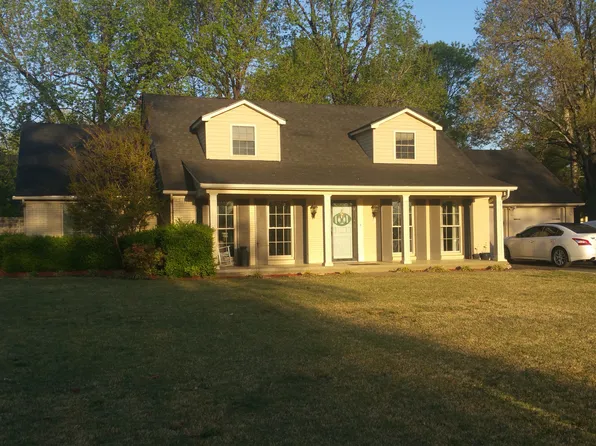 2719 N Country Club Rd, Muskogee, OK 74403