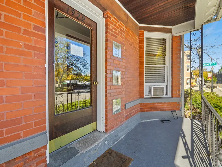 1922 Maple Ave #2 — Photo 7