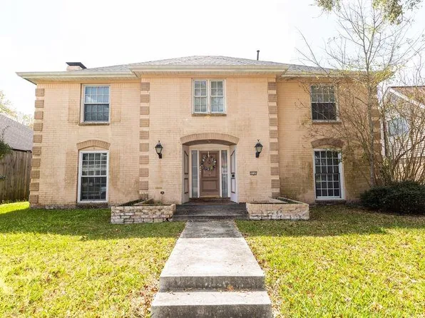 3735 Pin Oak Ave, New Orleans, LA 70131