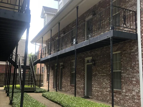 501 S Montgomery St #7, Starkville, MS 39759