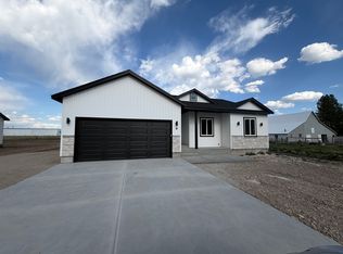 9N-460 W Bishop Dr, Blackfoot, ID 83221