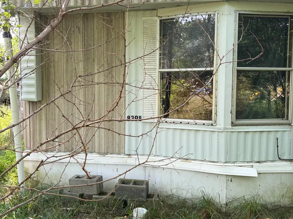 8398 Central Ave NE, Kalkaska, MI 49646