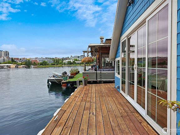 2nd image of 3146 Portage Bay Place E #B