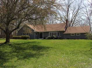 80 Reutemann Rd, North Stonington, CT 06359