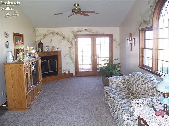 5th image of 4920 County Road 113
