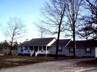 1810 S Hill Rd, Kenbridge, VA 23944