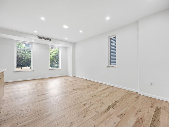 5th image of 269 Linden St #1F