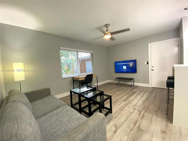 7901 SW 64th Ave #18 — Photo 6