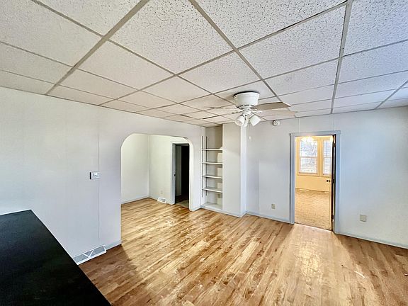 5th image of 1713 Erie Ave