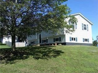 426 Pleasant St, Lewiston, ME 04240