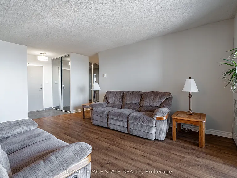 500 Green Rd #1218 — Photo 16