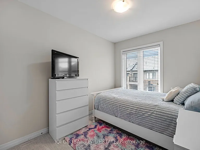585 Colborne St #1303 — Photo 37