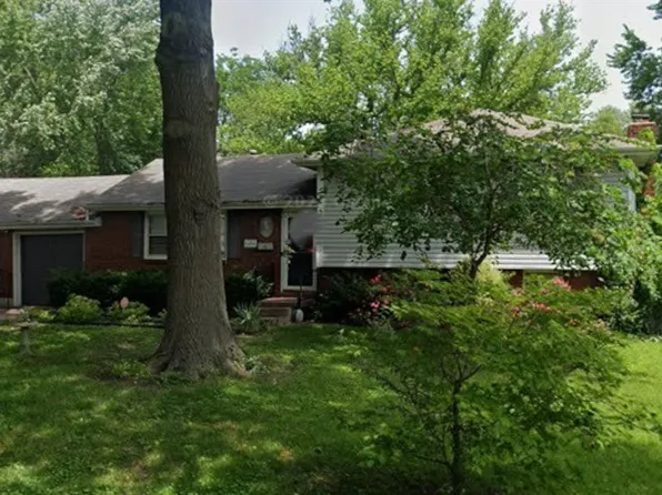 6404 E 133rd Ter, Grandview, MO 64030