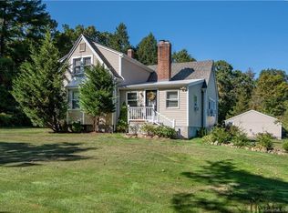 103 Colchester Ave, East hampton, CT 06424