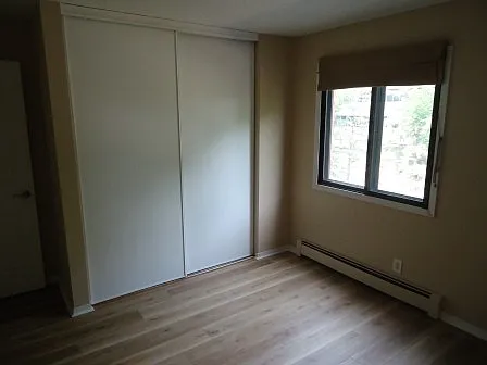 4 Pine Tree Dr #221 — Photo 16