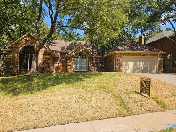 1818 Haydenbend Cir, Grapevine, TX 76051
