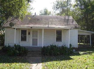 113 W Cary Ave, Coalgate, OK 74538