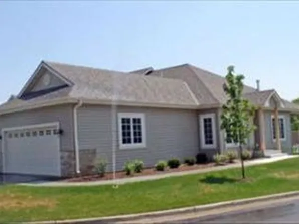 21841 S Weather Edge Cir, Lannon, WI 53046
