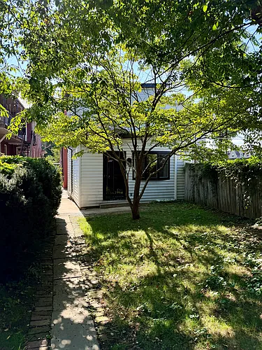 116 College Ave #B Photo 1 116 College Ave #B Photo 1