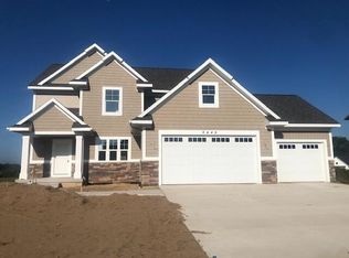 6449 Sun Ridge Dr SW, Byron Center, MI 49315