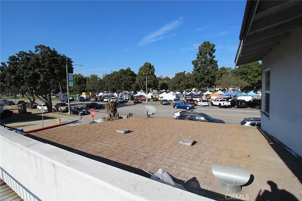 1 bed, 600 sqft, $1,850 — Photo 3