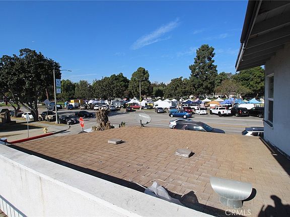 3rd image of 4954 Tweedy Blvd APT B