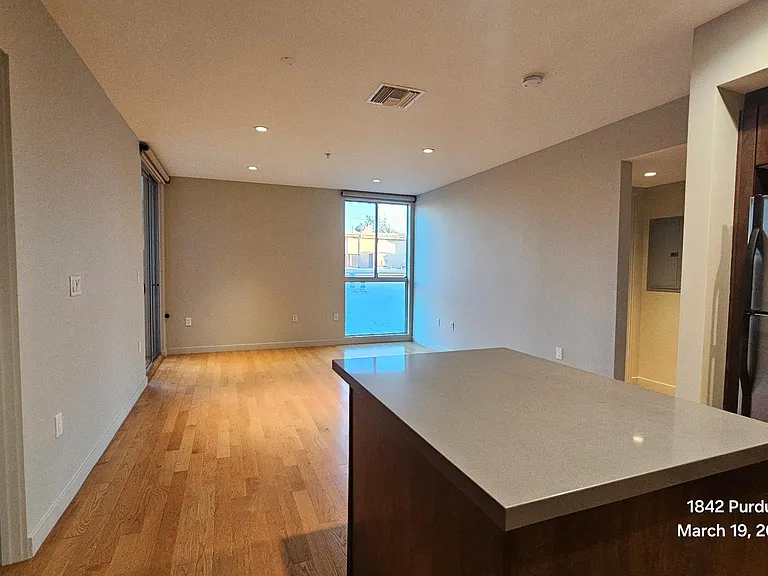 Big windows with roller shades on all windows