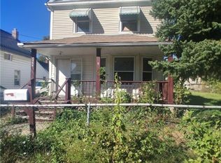 3306 W 52nd St, Cleveland, OH 44102