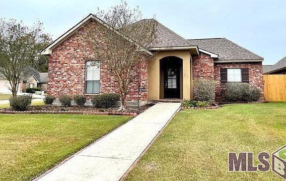 3rd image of 40298 Creekway Cove Ct