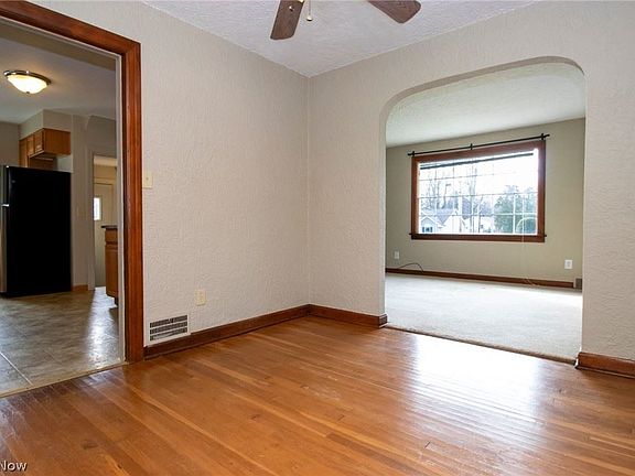5th image of 632 Kieffer St