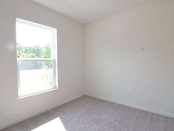 4th image of 2266 SW Cameo Blvd