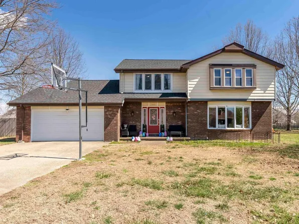 1405 Matthew Ln, Marion, IL 62959